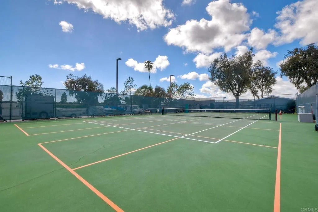 276 N El Camino Real Unit 22