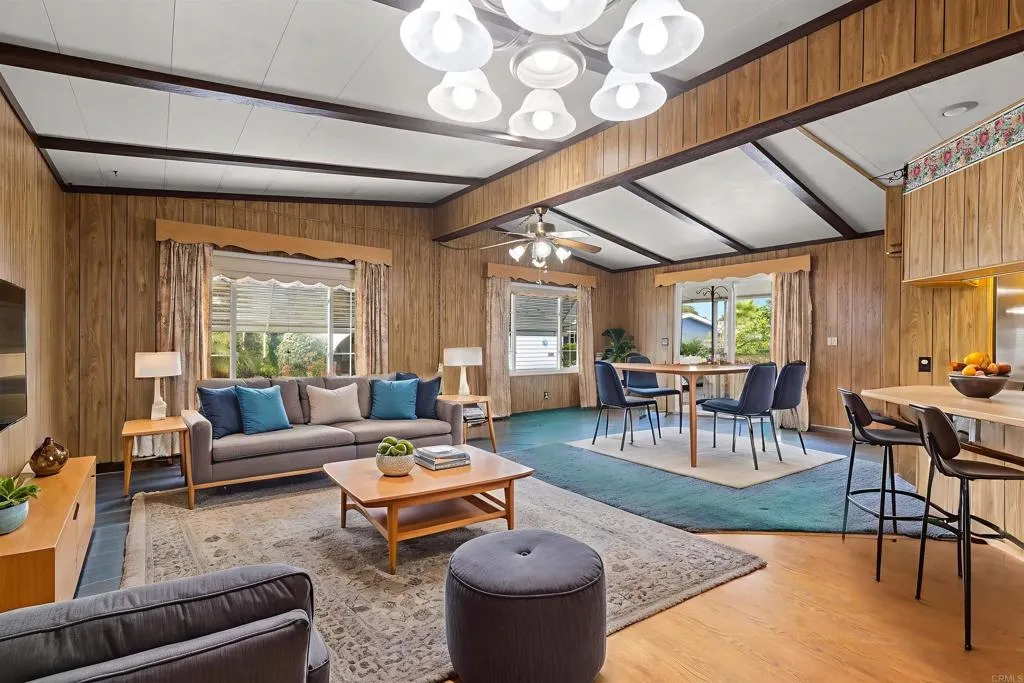 276 N El Camino Real Unit 22