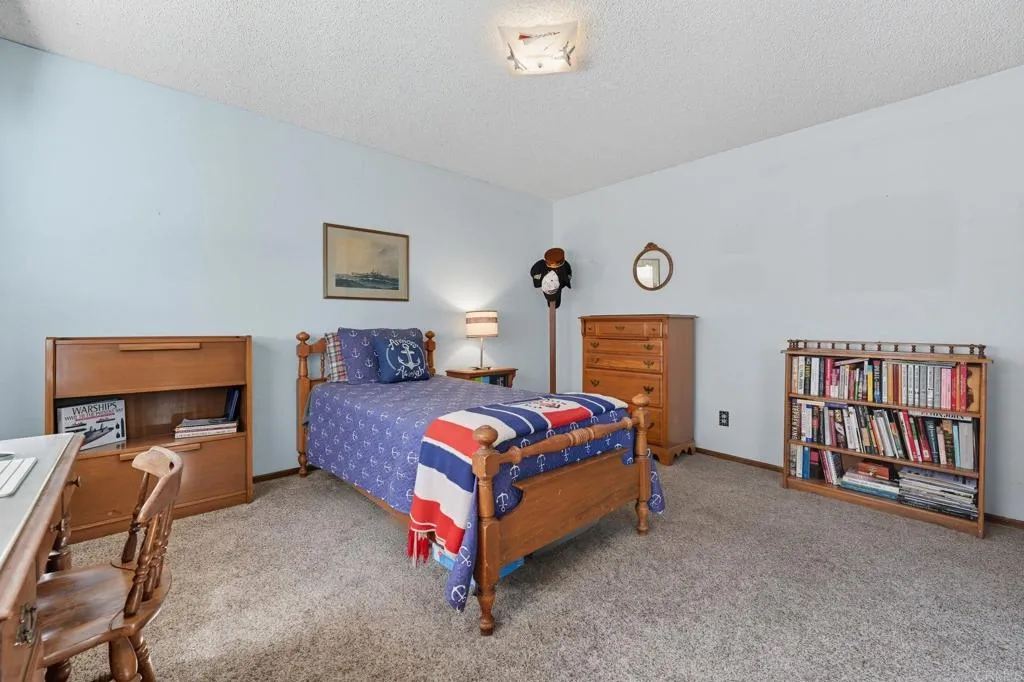 25295 Auld, Hemet