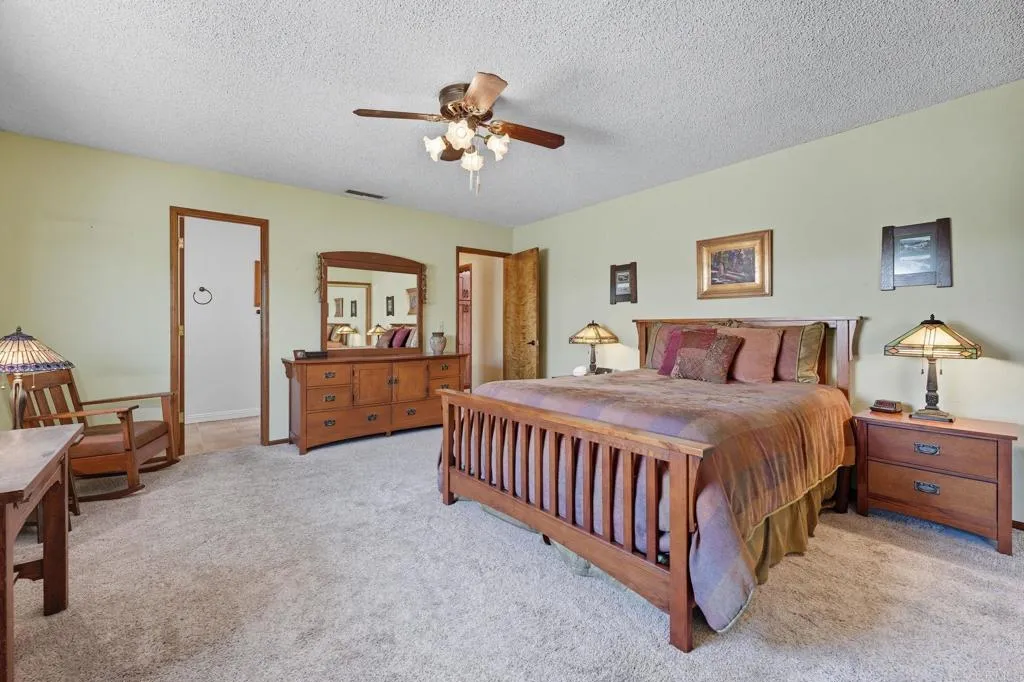 25295 Auld, Hemet
