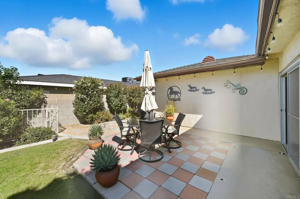25295 Auld, Hemet