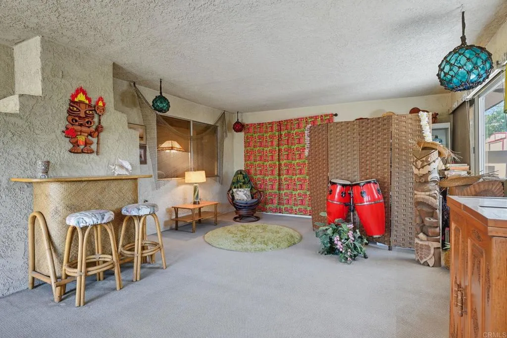 25295 Auld, Hemet