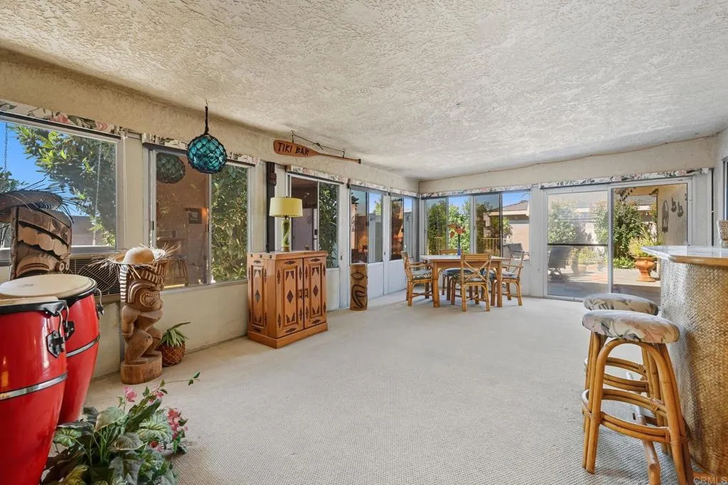 25295 Auld, Hemet