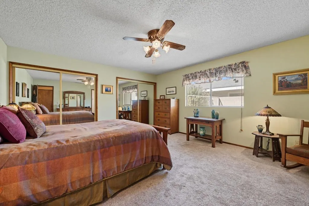 25295 Auld, Hemet