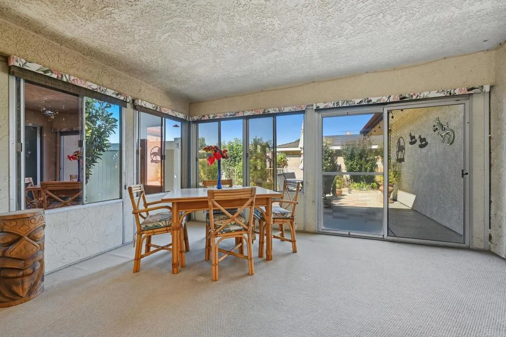 25295 Auld, Hemet