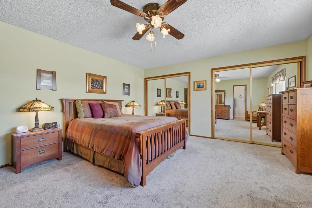 25295 Auld, Hemet
