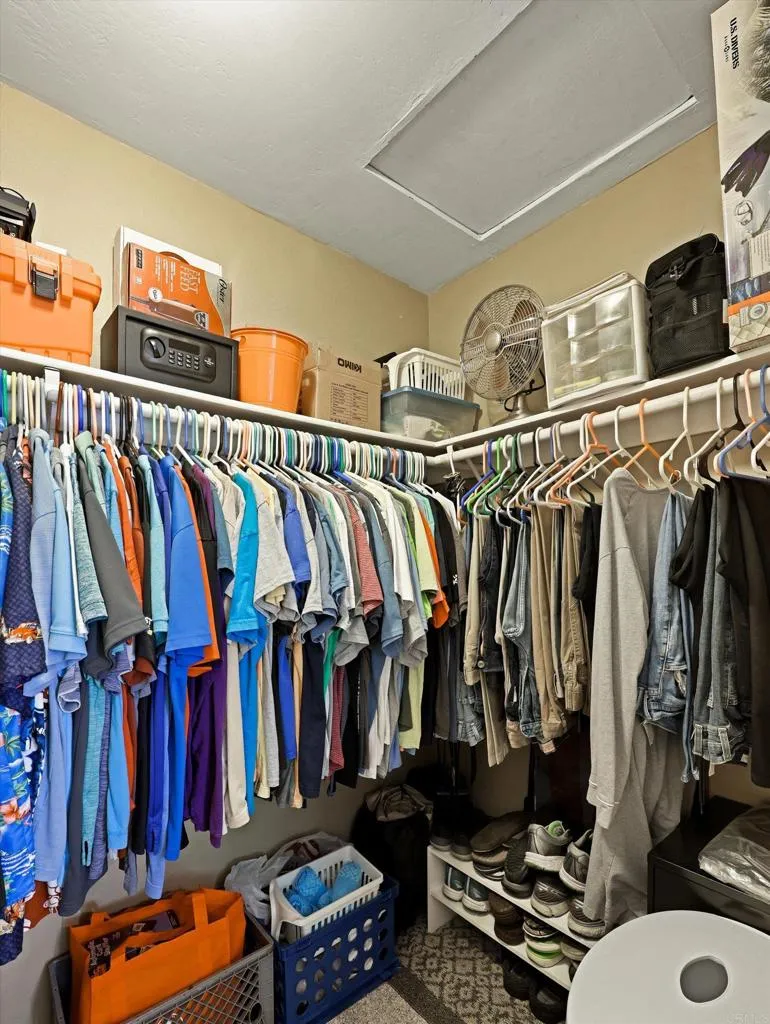 1091 Shadowridge Drive Unit 114, Vista Unit: 114