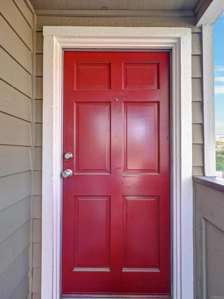 1091 Shadowridge Drive Unit 114, Vista Unit: 114