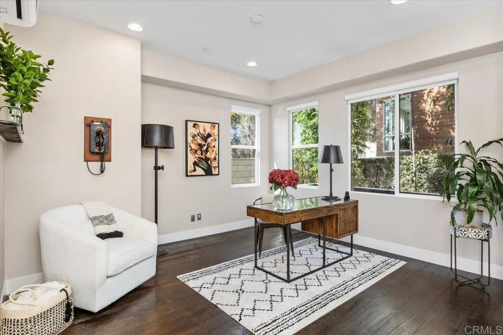 2517 State Street, Carlsbad