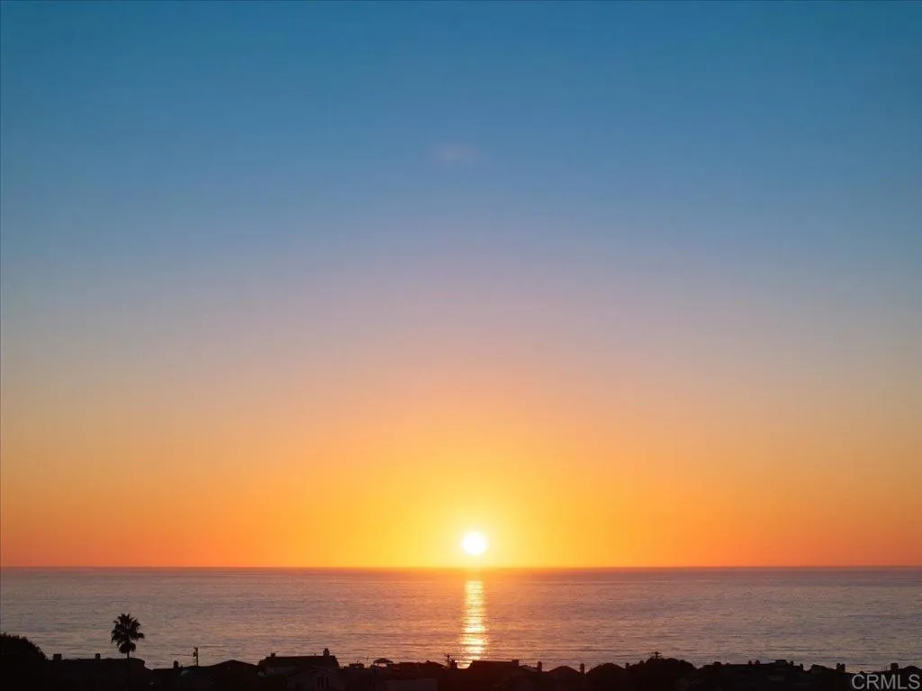 2517 State Street, Carlsbad