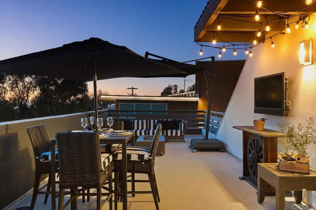 2517 State Street, Carlsbad