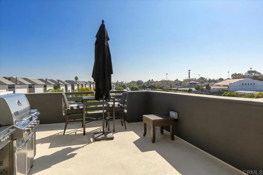 2517 State Street, Carlsbad