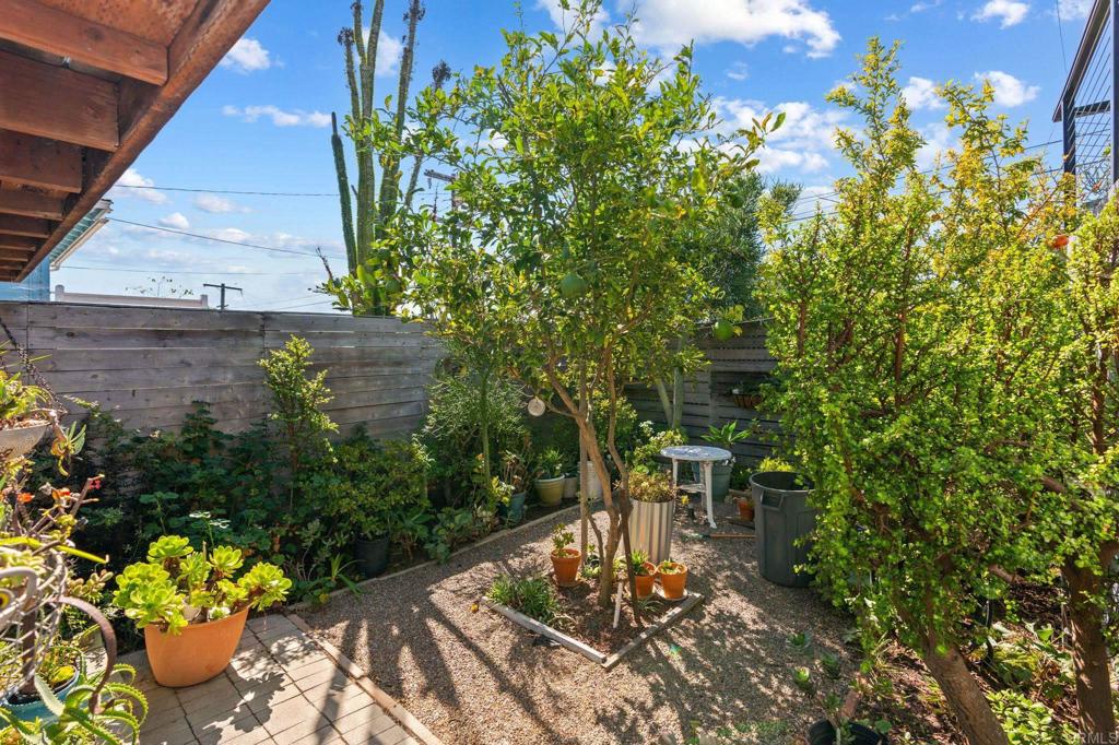 911 Minnesota Avenue