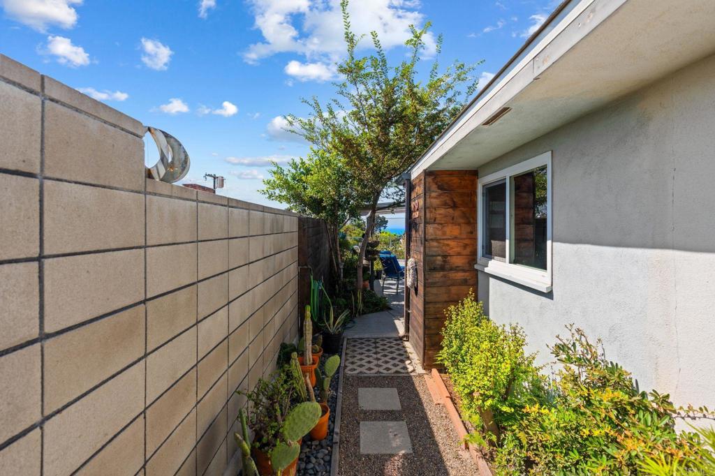 911 Minnesota Avenue