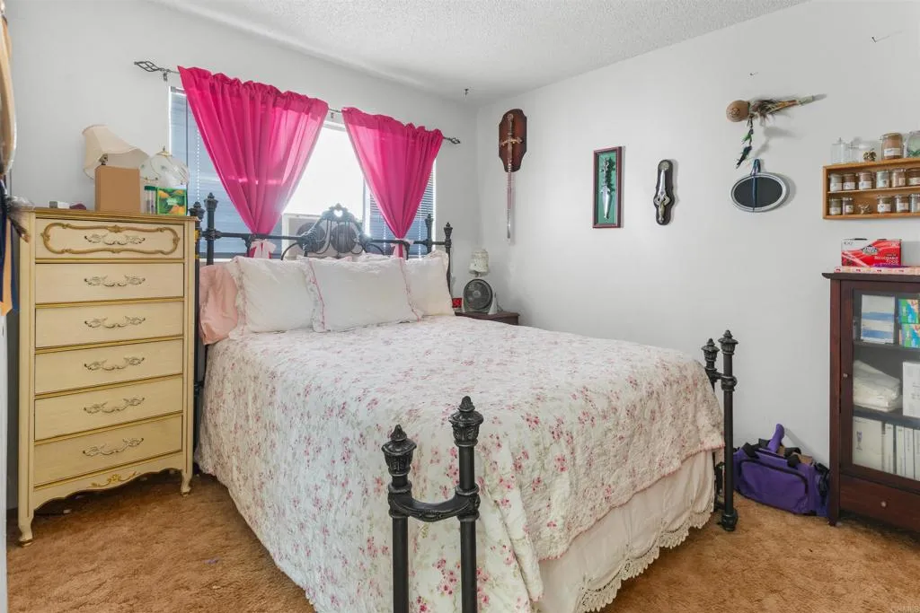 3231 Roberta Lane