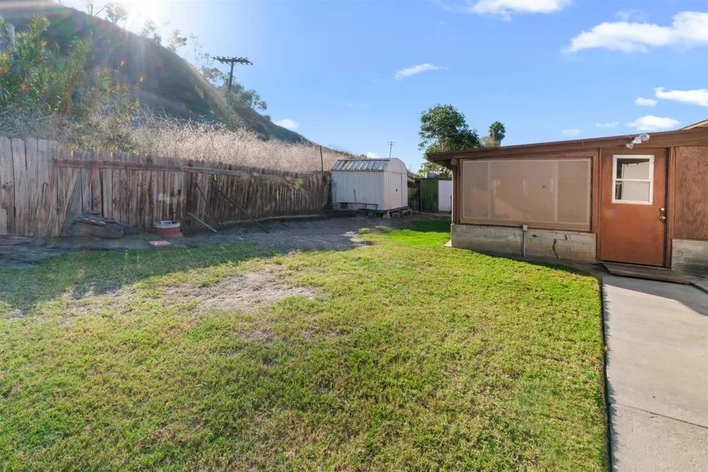 3231 Roberta Lane