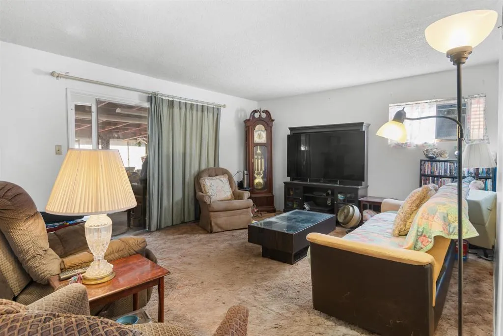 3231 Roberta Lane