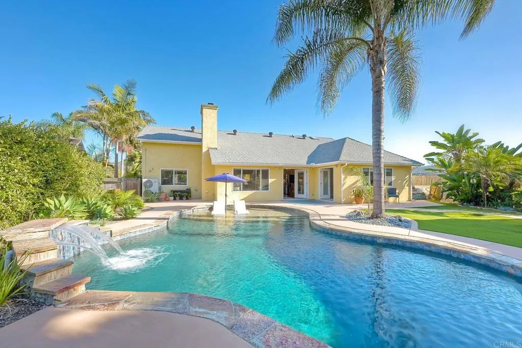 4876 Park Dr.