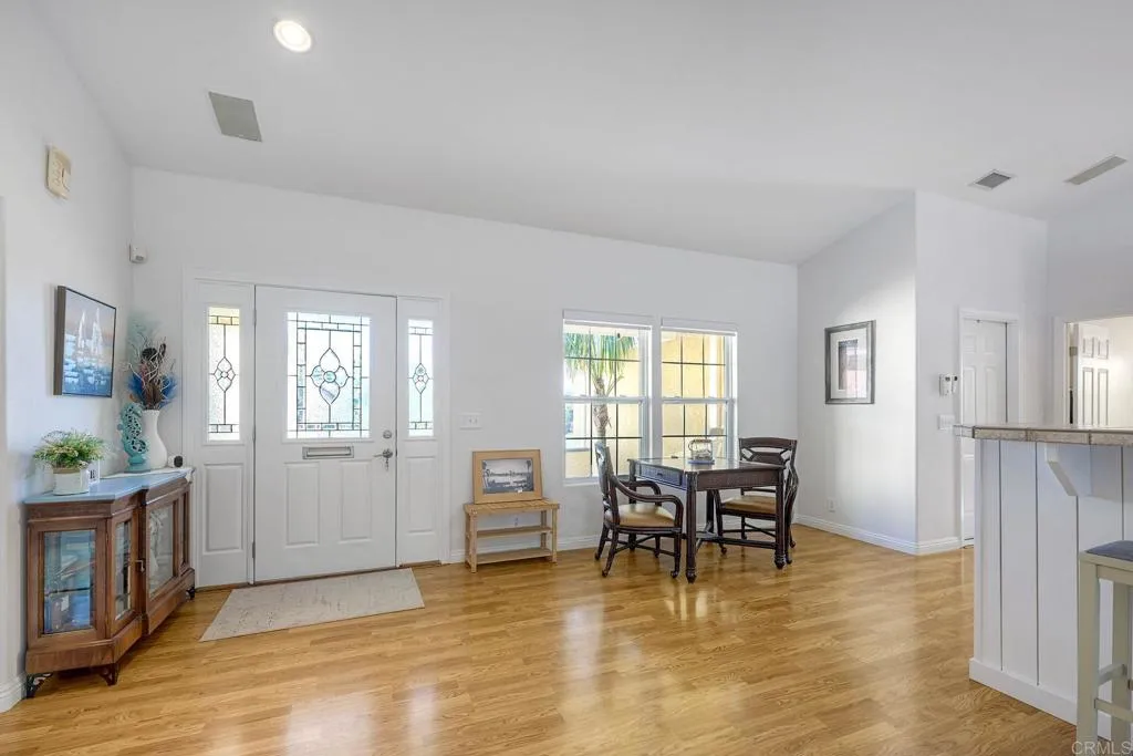 4876 Park Dr.