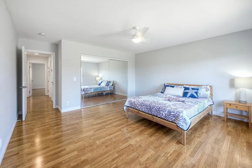 4876 Park Dr.