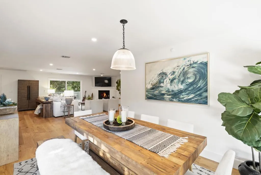 6147 Camino Selva