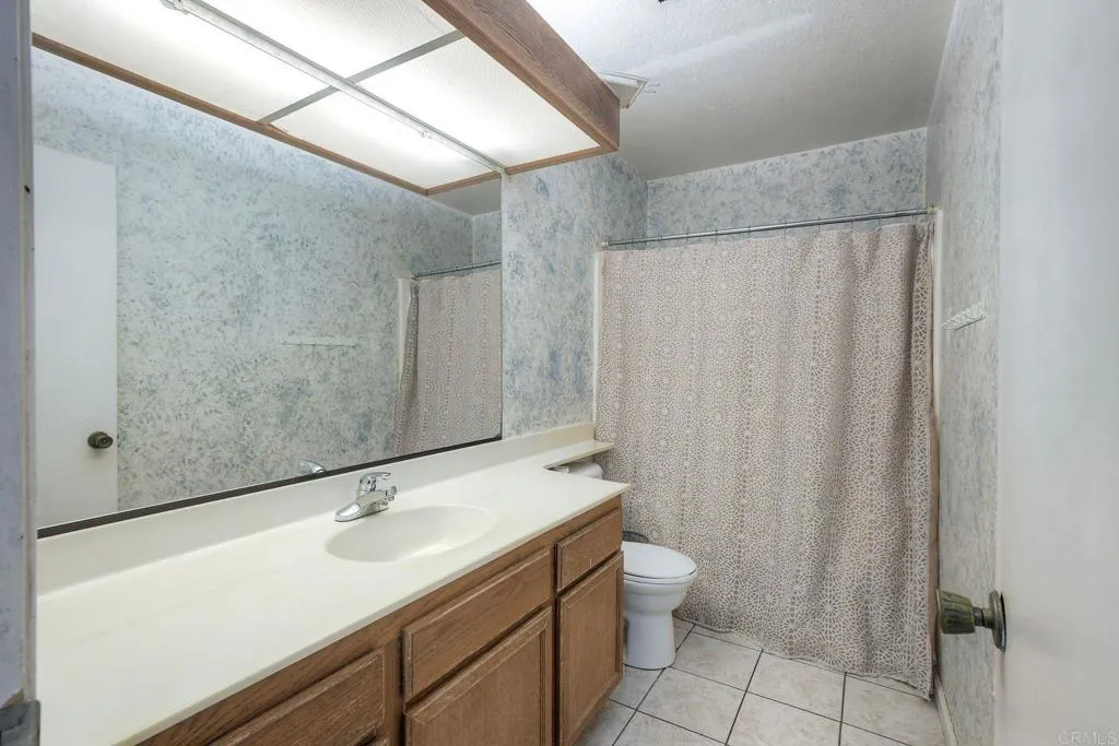 1428 Eastview Court