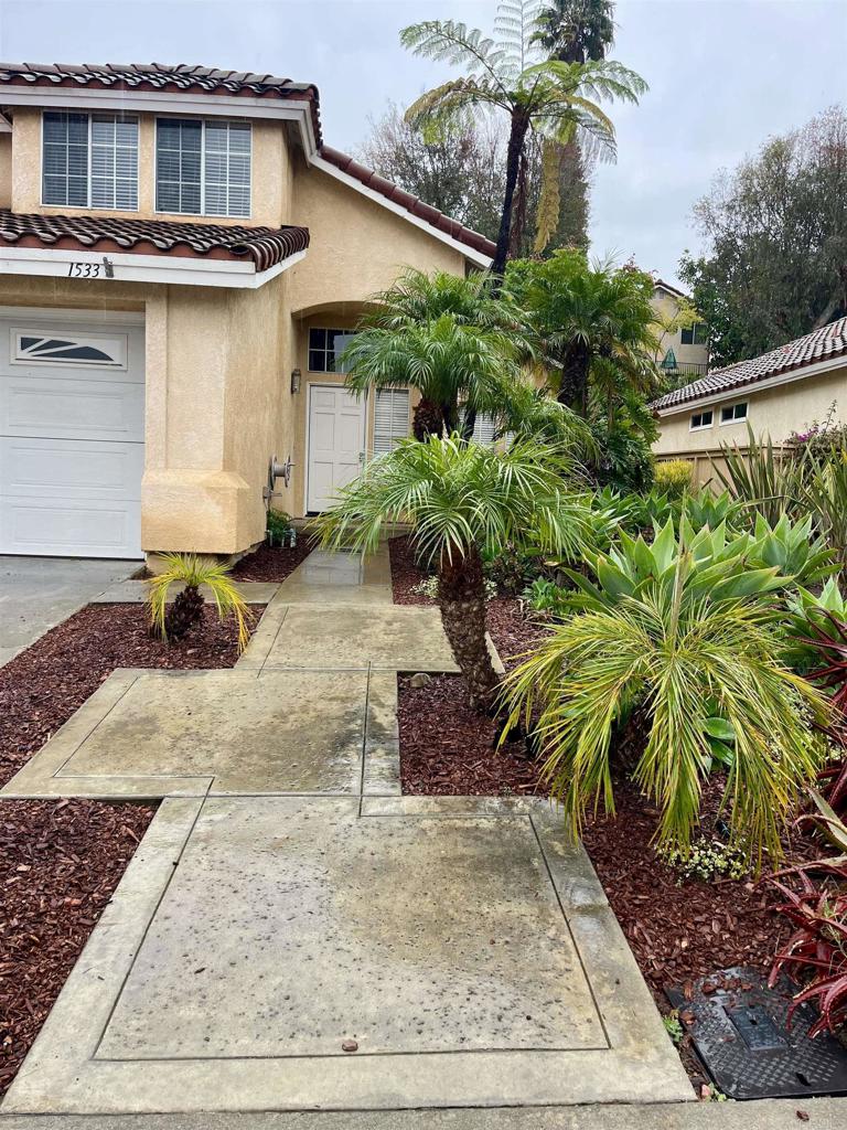 1533 Promontory Ridge Way