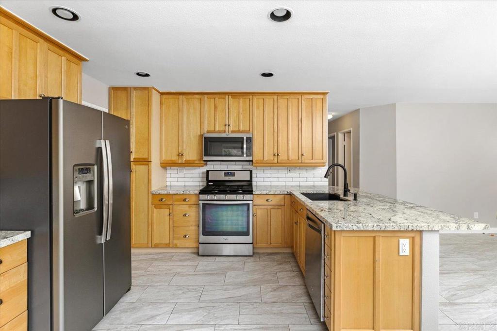 1533 Promontory Ridge Way