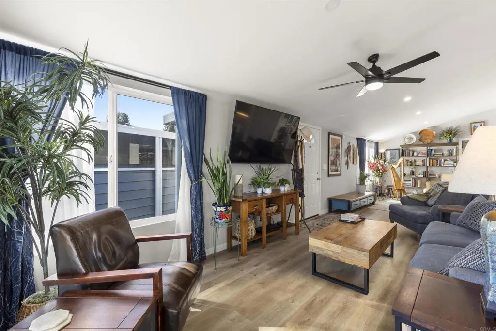 276 N El Camino Real Unit 172