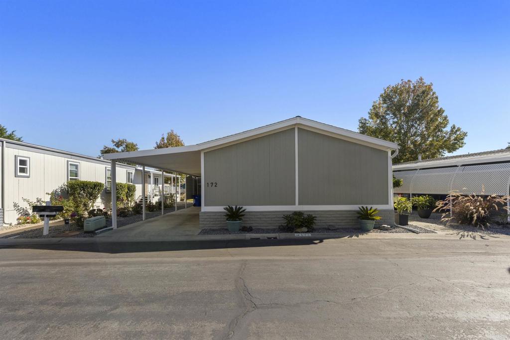 276 N EL CAMINO REAL 172