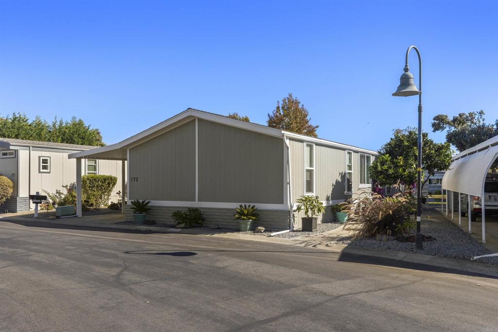 276 N EL CAMINO REAL 172