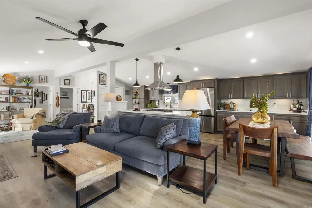 276 N El Camino Real Unit 172