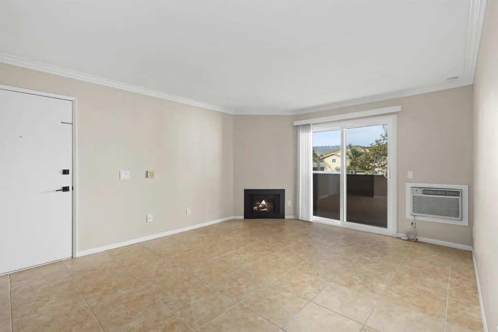 204 Woodland Pkwy Unit 217