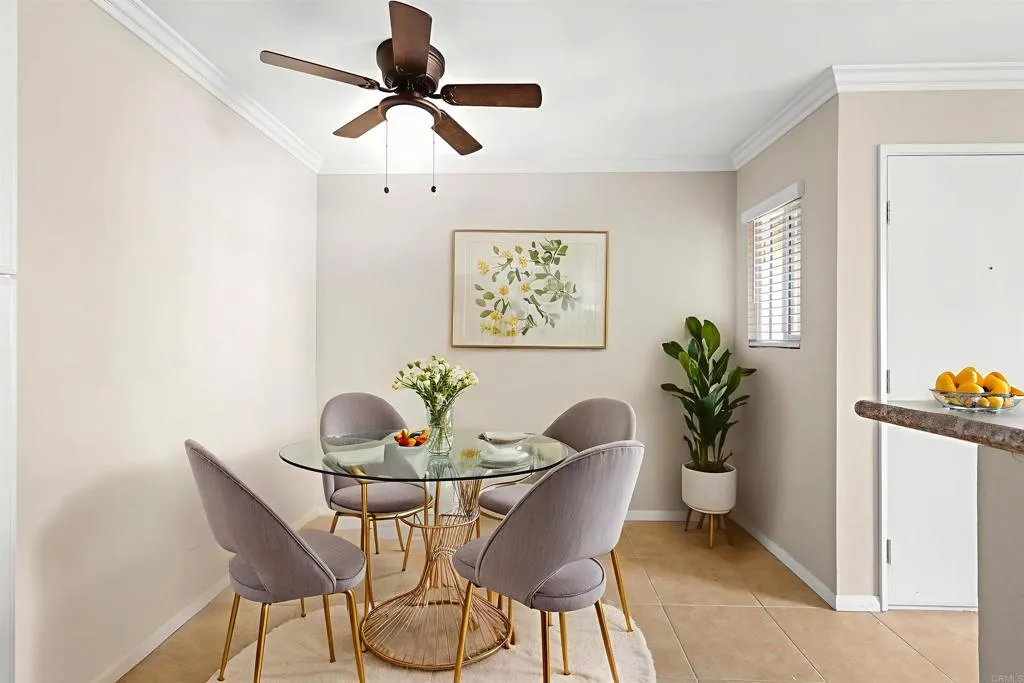 204 Woodland Pkwy Unit 217