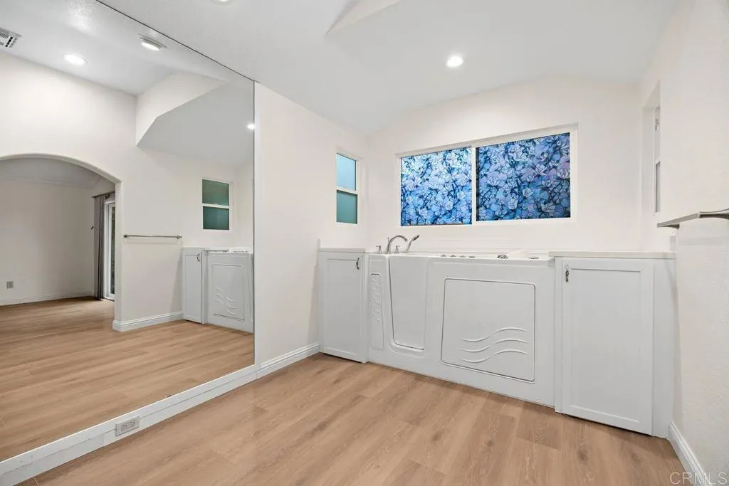 4459 Dorchester Place