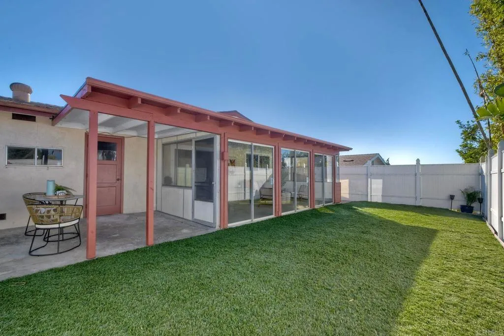 3159 Calle Osuna