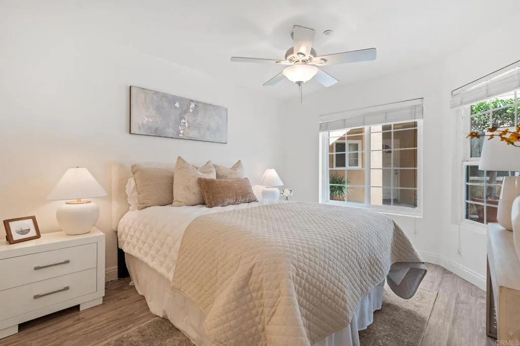 400 N The Strand Unit 27