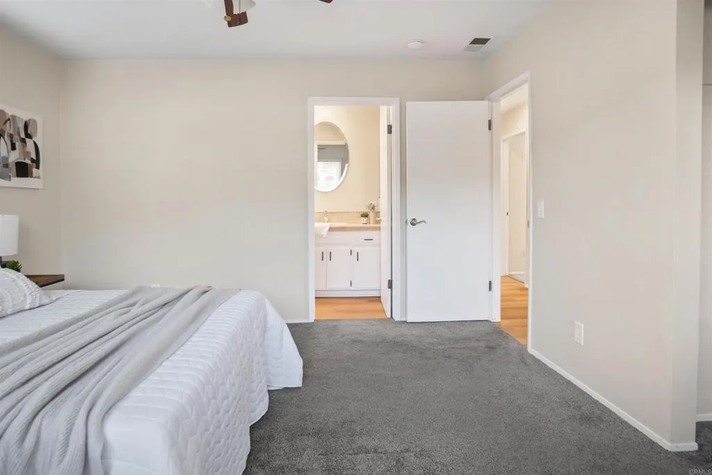 1227 Dolphin Circle