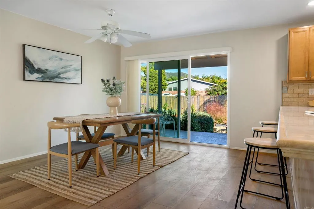 1227 Dolphin Circle