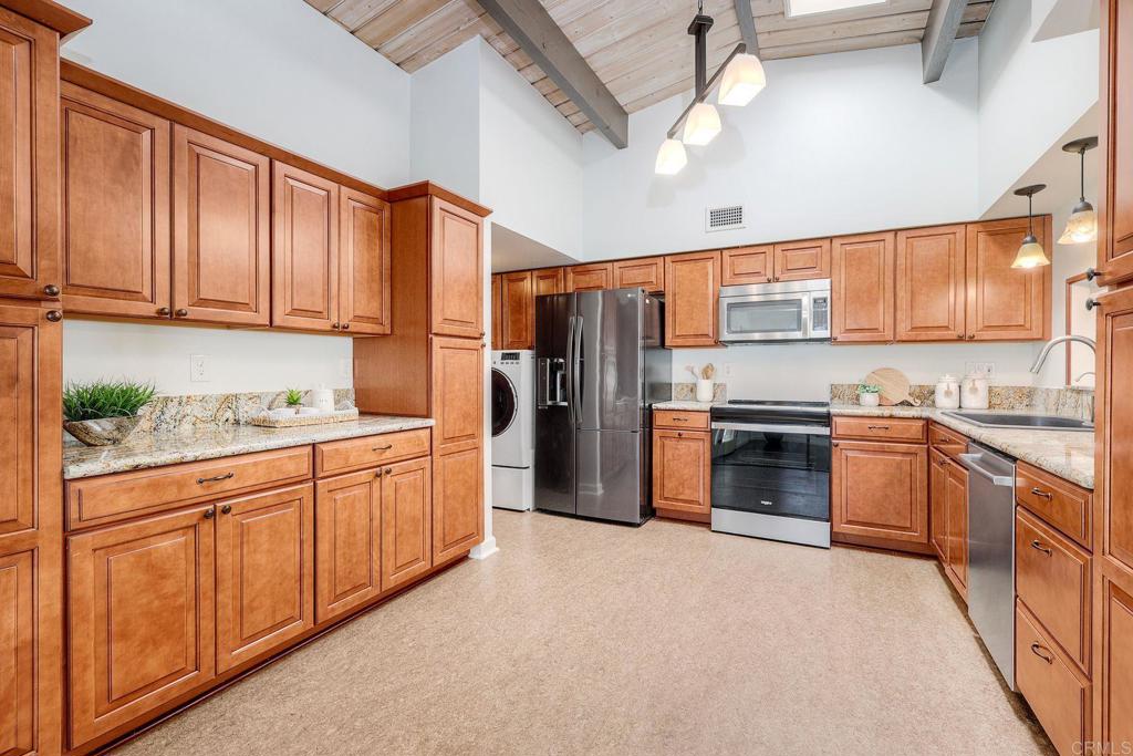 8835 Lake Ashmere Drive