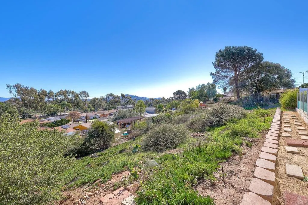 8835 Lake Ashmere Drive