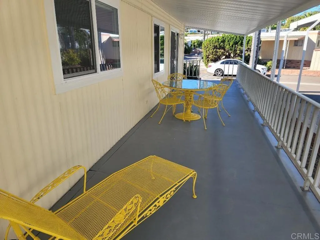 245 W Bobier Drive Unit 90