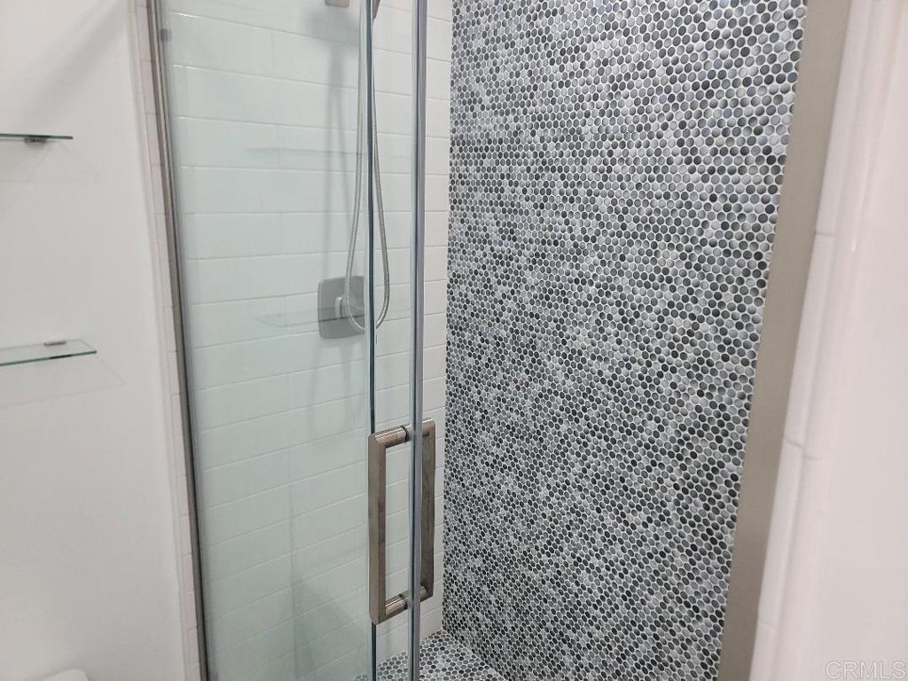 245 W Bobier Drive 90