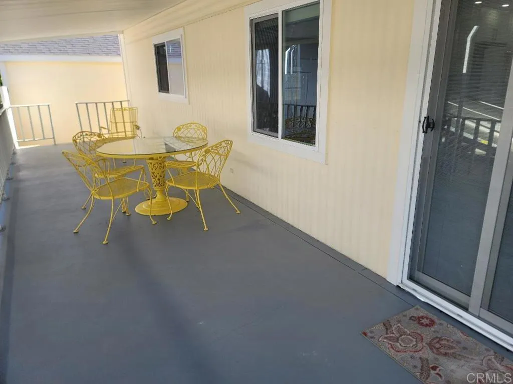 245 W Bobier Drive Unit 90