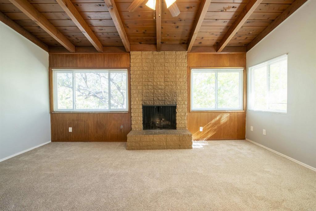 6158 60 Tarragona Drive