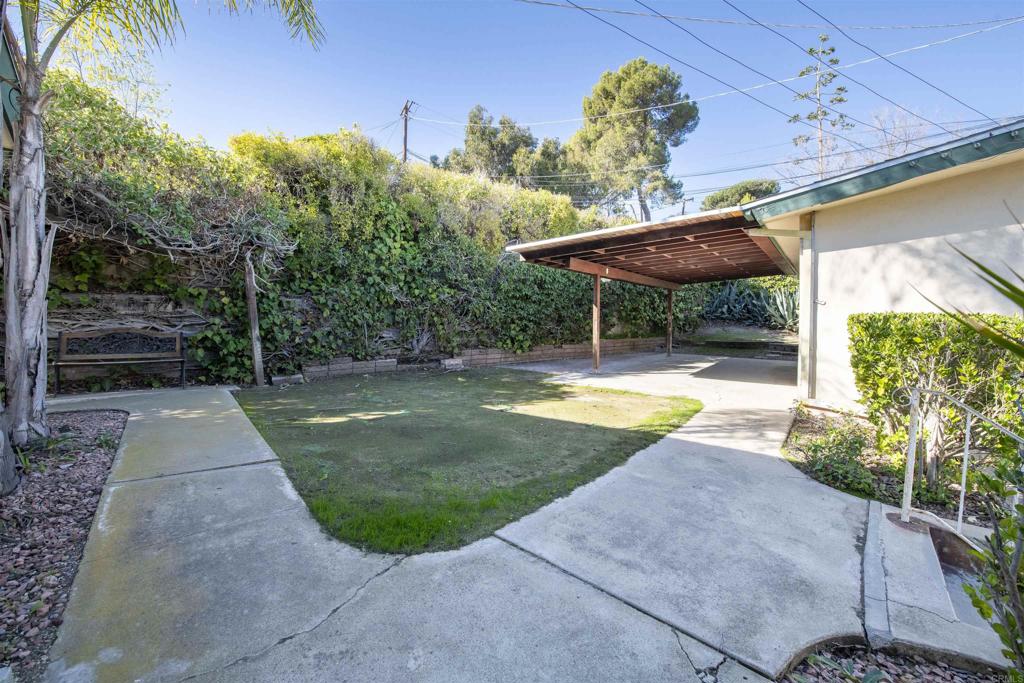 6158 60 Tarragona Drive