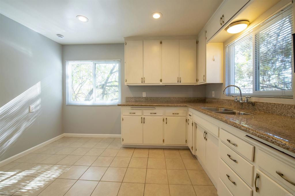 6158 60 Tarragona Drive