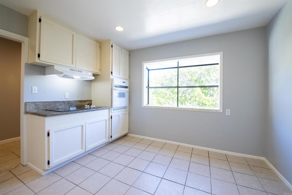 6158 60 Tarragona Drive