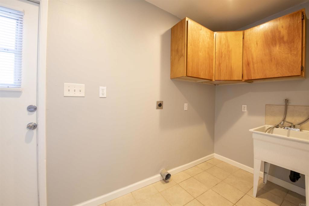 6158 60 Tarragona Drive