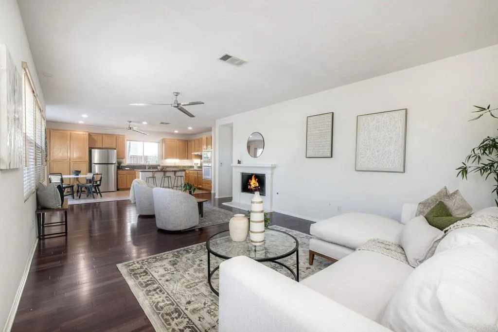 3840 Stoneridge Road, 92008